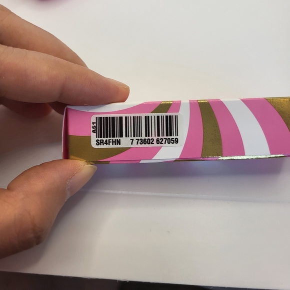 Bundle Mac Lipstick+Fix Powder New - Picture 6 of 6